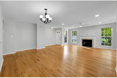 924 Ann Arbor Lane #0, Vernon Hills, IL 60061 - Photo 4