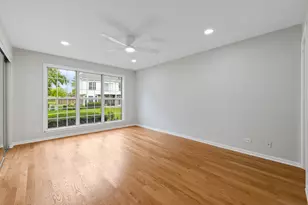 924 Ann Arbor Ln, Vernon Hills, IL 60061 - Photo 14