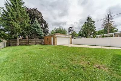 1635 Downing Avenue, Westchester, IL 60154 - Photo 32
