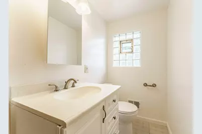 1635 Downing Avenue, Westchester, IL 60154 - Photo 20