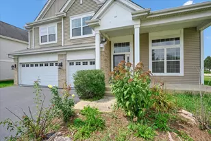 10355 Aldridge Dr, Huntley, IL 60142 - Photo 2