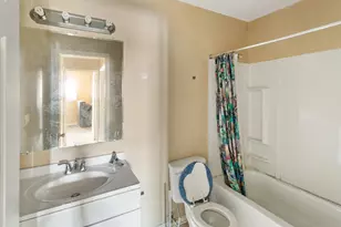 1235 San Simeon Dr, Hanover Park, IL 60133 - Photo 10