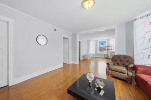 7514 S Dante Ave, Chicago, IL 60619 - Photo 2