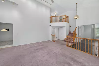 518 Palm Court, Crystal Lake, IL 60014 - Photo 4