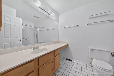518 Palm Court, Crystal Lake, IL 60014 - Photo 16