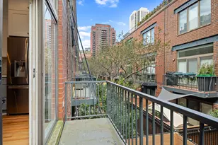310 N Clinton St, Chicago, IL 60661 - Photo 14