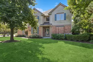 1802 Westleigh Dr, Glenview, IL 60025 - Photo 1