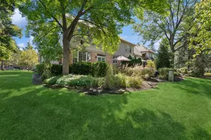 1802 Westleigh Dr, Glenview, IL 60025 - Photo 26
