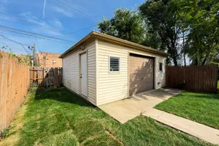 8013 S Harper Ave, Chicago, IL 60619 - Photo 30
