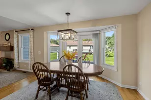 531 Valerian Ln, Woodstock, IL 60098 - Photo 8