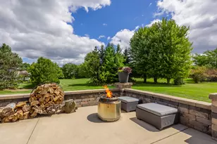 560 Birch Hollow Dr, Antioch, IL 60002 - Photo 34