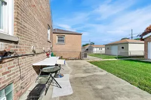 8017 S Sacramento Ave, Chicago, IL 60652 - Photo 34