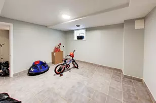8017 S Sacramento Ave, Chicago, IL 60652 - Photo 26