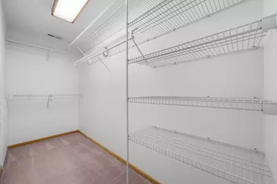 586 S Hawthorne Avenue, Elmhurst, IL 60126 - Photo 24