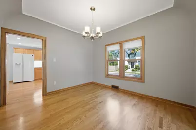 586 S Hawthorne Avenue, Elmhurst, IL 60126 - Photo 8