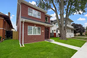 1114 N Broadway Ave, Melrose Park, IL 60160 - Photo 2