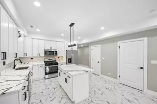1114 N Broadway Ave, Melrose Park, IL 60160 - Photo 14