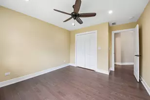 1114 N Broadway Ave, Melrose Park, IL 60160 - Photo 32