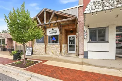 413 W Main Street, Genoa, IL 60135 - Photo 1