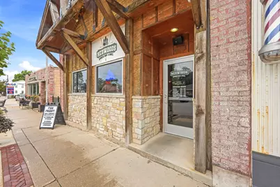 413 W Main Street, Genoa, IL 60135 - Photo 2