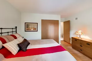 1608 E Jonquil Terrace, Arlington Heights, IL 60004 - Photo 14