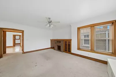 4055 W Nelson Street, Chicago, IL 60641 - Photo 22