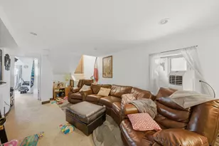 4055 W Nelson St, Chicago, IL 60641 - Photo 36