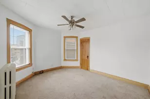4055 W Nelson St, Chicago, IL 60641 - Photo 30