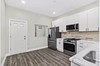 2355 N Milwaukee Avenue #2, Chicago, IL 60647 - Photo 10