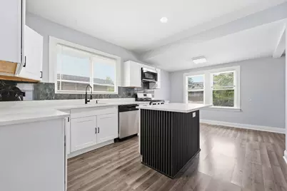 10607 S May Street, Chicago, IL 60643 - Photo 12
