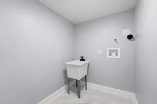 10607 S May St, Chicago, IL 60643 - Photo 22