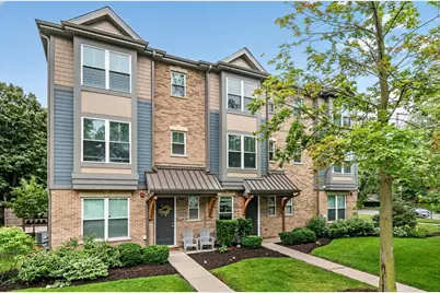 601 Broadway Street #601, Libertyville, IL 60048 - Photo 2