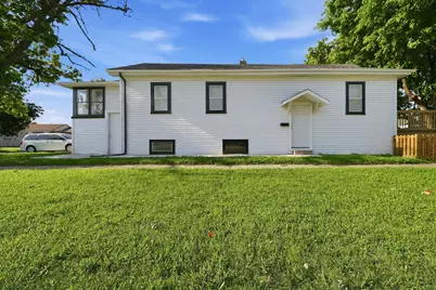 1808 S 22nd Avenue, Maywood, IL 60153 - Photo 4
