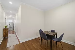 6135 N Hoyne Ave, Chicago, IL 60659 - Photo 4