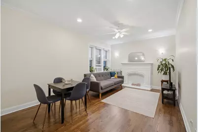 6135 N Hoyne Avenue #3, Chicago, IL 60659 - Photo 2