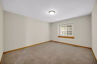1443 Truman Dr, Bradley, IL 60915 - Photo 12