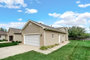 1443 Truman Dr, Bradley, IL 60915 - Photo 1
