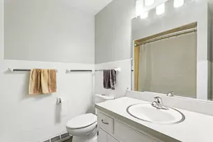 524 Dogwood Ct, Joliet, IL 60431 - Photo 24