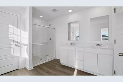 7076 Fair Oaks Road, Racine, WI 53406 - Photo 20