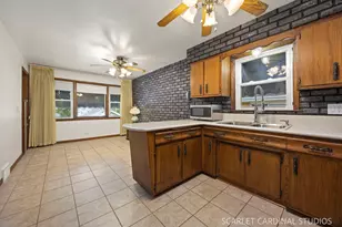 505 N Addison Rd, Villa Park, IL 60181 - Photo 4