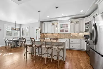 8027 Long Avenue, Skokie, IL 60077 - Photo 16