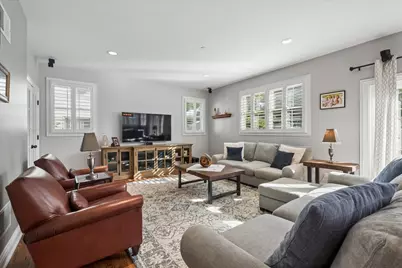 8027 Long Avenue, Skokie, IL 60077 - Photo 22