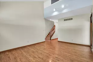 2314 Mulberry Ct, Champaign, IL 61821 - Photo 8