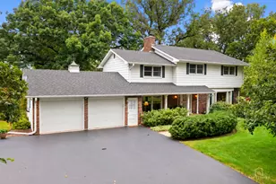 19N140 Felsmith Rd, Hampshire, IL 60140 - Photo 1