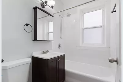 1100 W Glenlake Avenue #1, Chicago, IL 60660 - Photo 12
