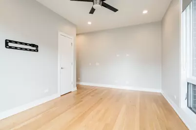 680 N Milwaukee Avenue #604, Chicago, IL 60642 - Photo 8