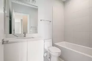 680 N Milwaukee Ave, Chicago, IL 60642 - Photo 16