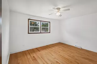 9500 S Loomis St, Chicago, IL 60643 - Photo 12