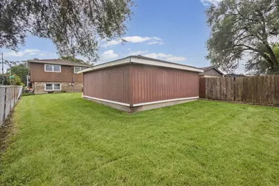 9500 S Loomis Street, Chicago, IL 60643 - Photo 24