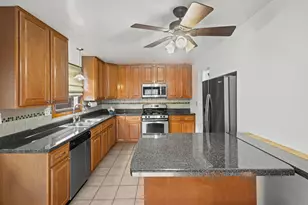 9500 S Loomis St, Chicago, IL 60643 - Photo 10